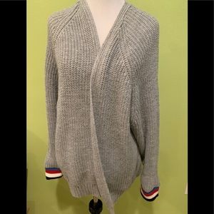 Cardigan sweater